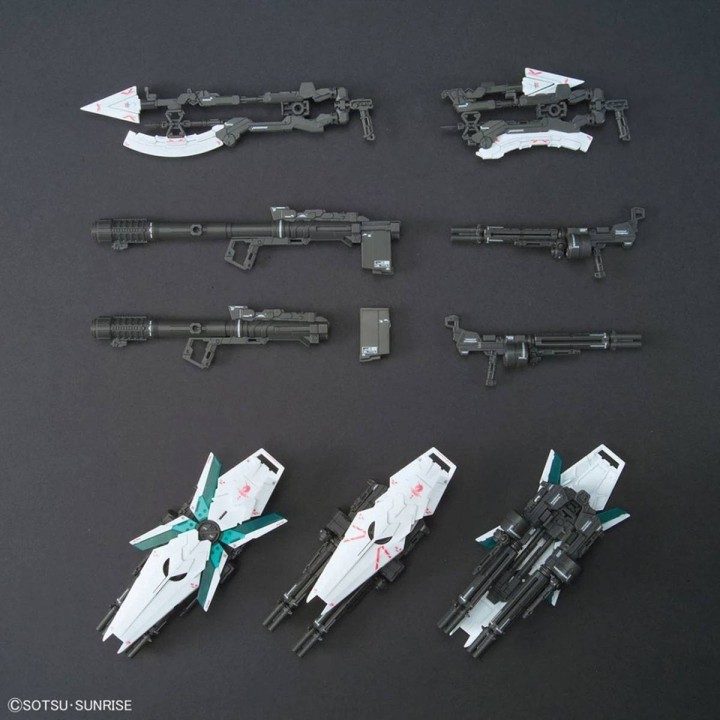 RG Full Armor Unicorn Gundam Full Psycho-Frame Prototype Mobile Suit 1/144