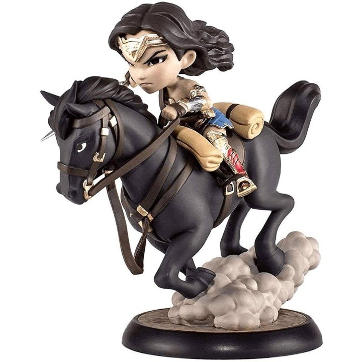 Wonder Woman DC Q Fig