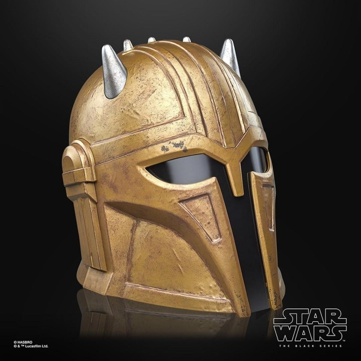 The Armorer Premium Electronic Helmet Star Wars The Black Series