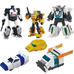 Cybertron Chase Dramatic Capture Series Transformers