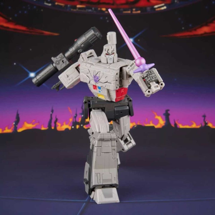 Megatron Leader Class Transformers Studio Series
