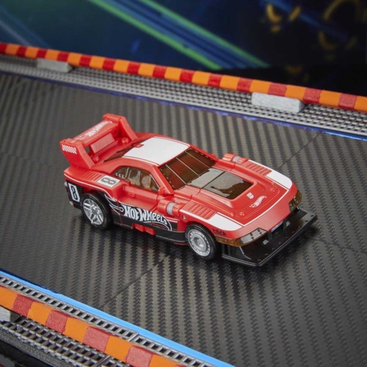 GT Scorcher Transformers Hot Wheels